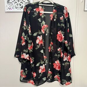 Heimish USA Women's Kimono Black Red Floral Resortwear Beach Vacation Large